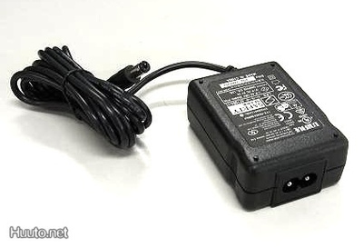 Buffalo virtalähde reitittimiin 5V / 3A