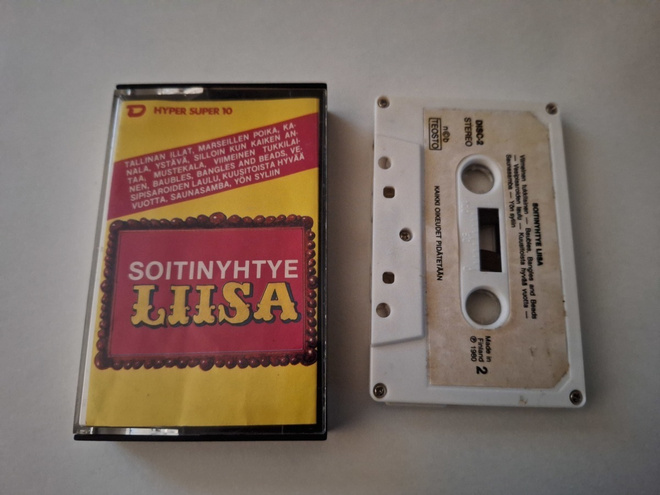 SOITINYHTYE LIISA c-kasetti
