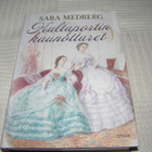 Sara Medberg Kultaportin kaunottaret  -sid - pikkukuva 1