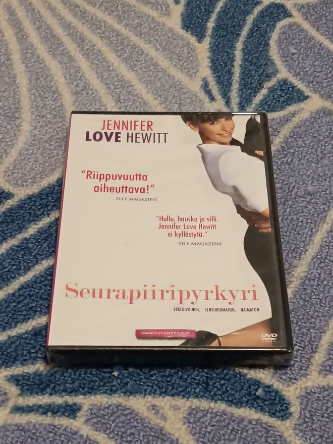 Seurapiiripyrkyri DVD Uusi