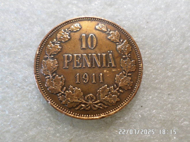 10   penniä  1911  kulkematon  , patinoinin alkua.