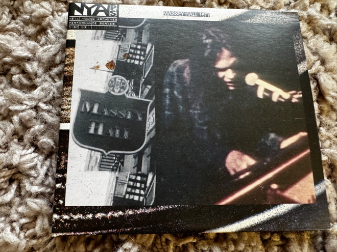 Neil Young  - Massey Hall 1971 CD + DVD