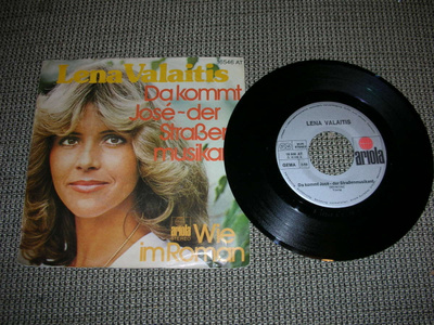 Single lena Valaitis: Da kommt Jose