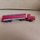 Büssing	8000 Typ 3 	Säiliöauto	1975	punainen		1:87	Wiking - pikkukuva 1