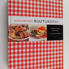 Koko perheen ruutukokki : peruskeittokirja pienille ja is... - pikkukuva 1