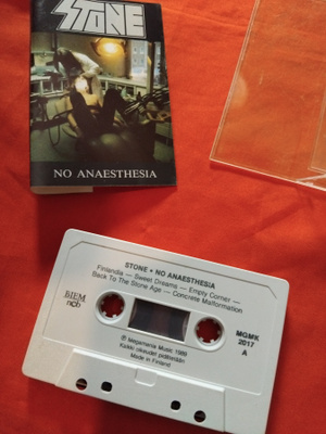 Stone- no anaesthesia