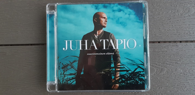 CD: Juha Tapio - Suurenmoinen Elämä (2008)