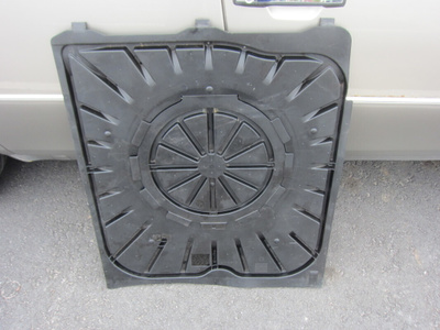 VARARENGASKOTELON KANSI Mercedes W124