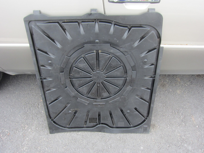 VARARENGASKOTELON  KANSI  Mercedes  W124