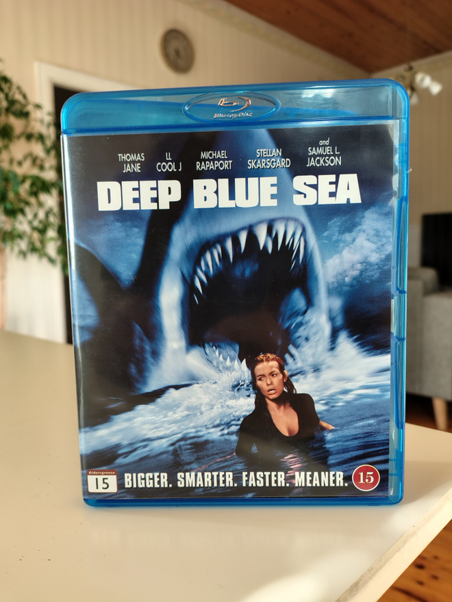 DEEP BLUE SEA BLU-RAY