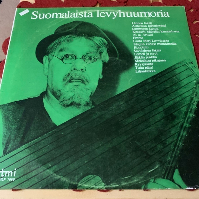 SUOMALAISTA LEVYHUUMORIA:   * FIN 1969