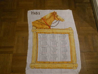 Kalenteripyyhe Vuodelta 1983 Pellavaa