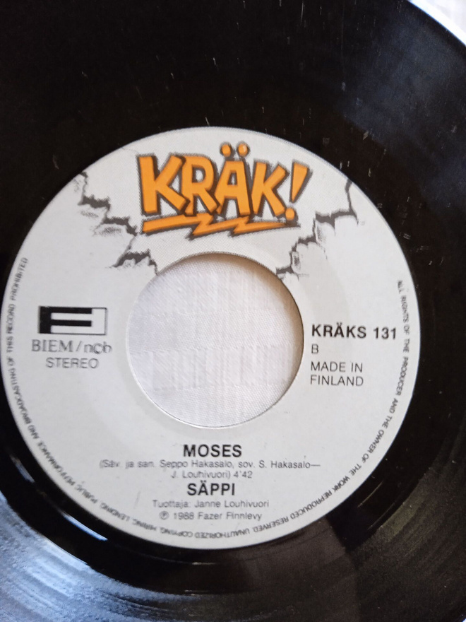 SINGLE- LEVY: SÄPPI