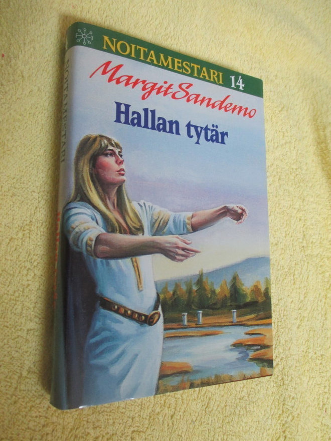MARGIT SANDEMO - noitamestari  14 hallan tytär