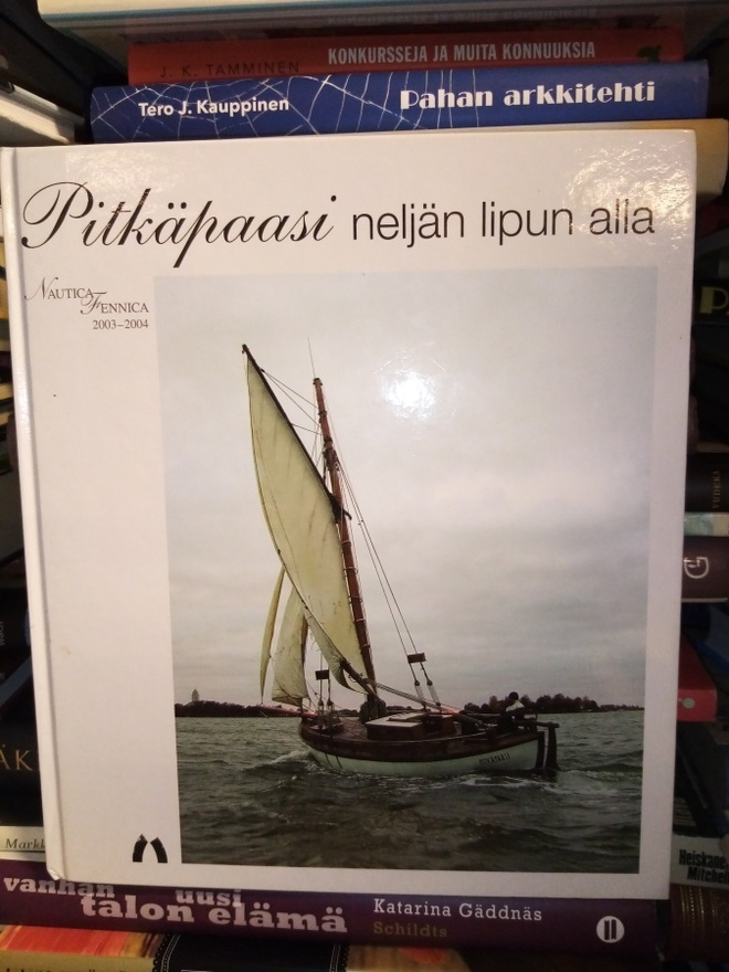 PITKÄPAASI neljän lipun alla ( SIS POSTIKULU )