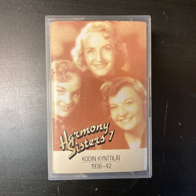 Harmony Sisters - 1 (kodin kynttilät 1936-42) C-kasetti