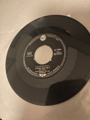 ELVIS PRESLEY: A Fool Such I * I Need Your Love Tonight *