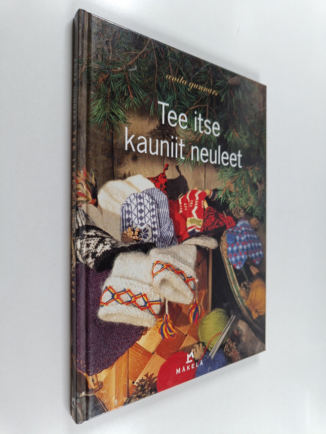 Anita Gunnars : Tee itse kauniit neuleet