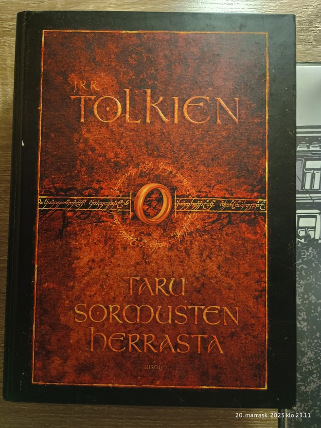 Tolkien / Taru sormusten herrasta kaikki 3 osaa