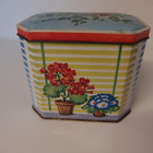 Kaunis vintage peltipurkki, saranakansi. Kukkia - pikkukuva 1
