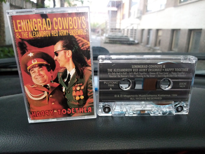 C-KASETTI Leningrad COWBOYS :  HAPPY TOGETHER ( SIS POSTIKUL