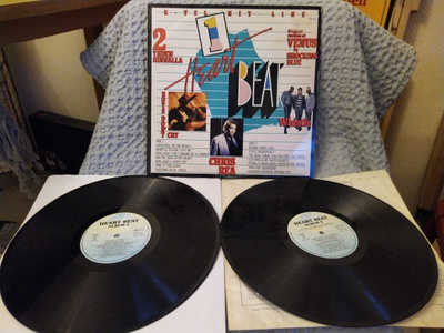 K-TEL HIT LINE - HEART BEAT 1 (2LP)