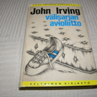 John Irving Välisarjan avioliitto -sid - pikkukuva 1