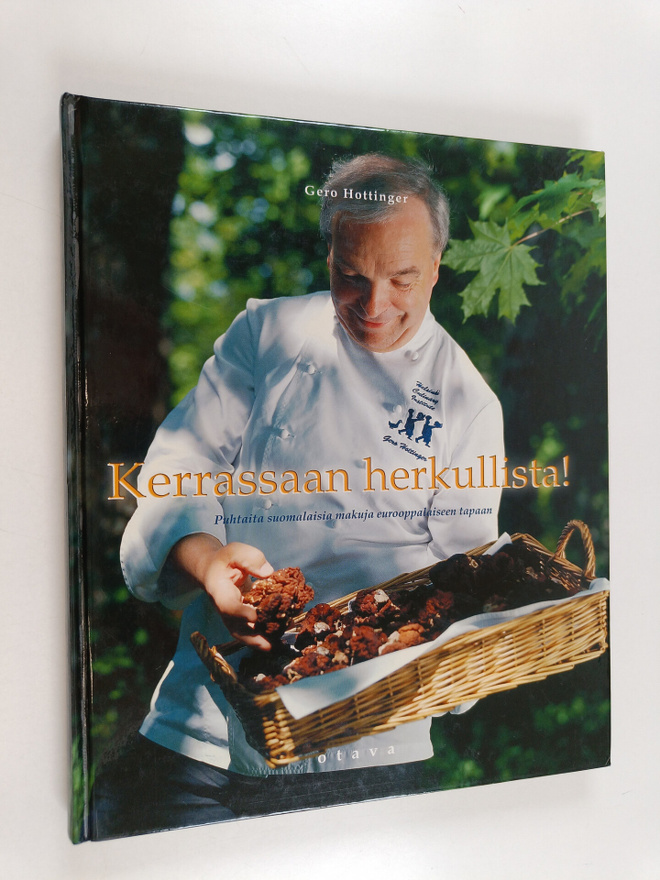 Pekka Råman ym. : Kerrassaan herkullista! - puhtaita suom...