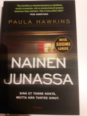 Paula Hawkins : Nainen junassa