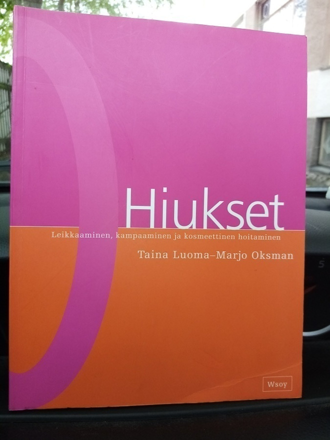 Luoma -  Oksman :  Hiukset ( SIS POSTIKULU)