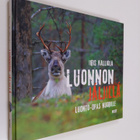 Iiris Kalliola : Luonnon jäljillä : luonto-opas nuorille - pikkukuva 1