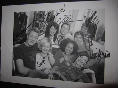 Idols 2003-2004 finalistien nimikirjoitukset