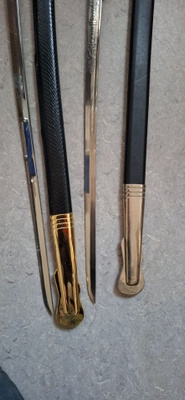 Koristemiekat x2