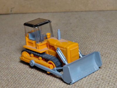 Hanomag	PR610	puskutraktori	1965	keltainen 1:87	Wiking