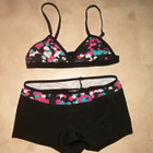 Finnwear -bikinit ylä-& alaosa 158 cm/ S musta kuviolla - pikkukuva 1
