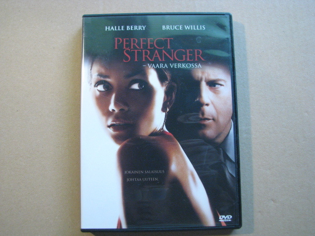 PERFECT STRANGER - Vaara Verkossa (Bruce Willis&Halle Berry)