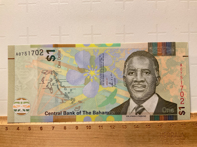Central Bank of The Bahamas One Dollar 2017