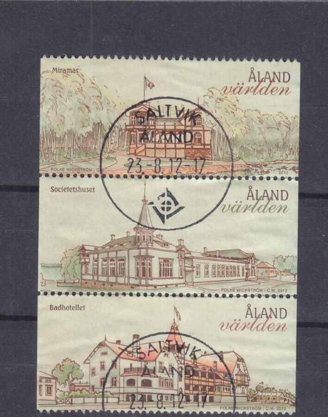 Åland 2012 taloja kaksi loistoleimaista.