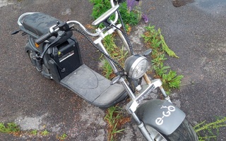 [LT-20789-2024] E-Go Master sähköskootteri/mopo