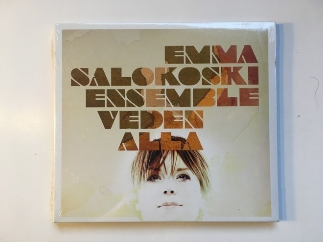 EMMA SALOKOSKI ENSEMBLE: Veden alla, CD, muoveissa