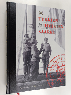Heikki Tiilikainen : Tykkien ja ihmisten saaret (numeroitu)