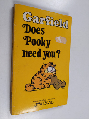 Jim Davis : Garfield : Does Pooky need you?