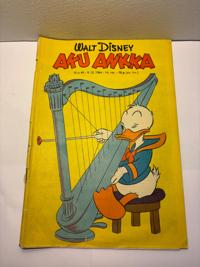 Aku Ankka 49/1964 liitteellä!
