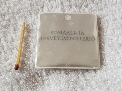 SOSIAALI- JA TERVEYSMINISTERIÖ HEIJASTIN #