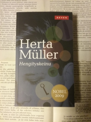 Herta Müller - Hengityskeinu (pokkari)