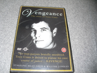 VENGEANCE (Brad Davis)***