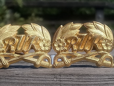 RUK - Tunnukset. Laattapiikit. Halkaisija - 39 mm.