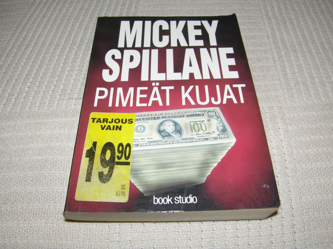Mickey Spillane Pimeät kujat -nid