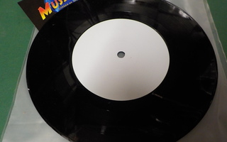 APULANTA - TUTTU TV:STÄ / MINTTU VERY RARE 7'' KOELEVY
