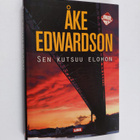 Åke Edwardson : Sen kutsuu elohon - pikkukuva 1